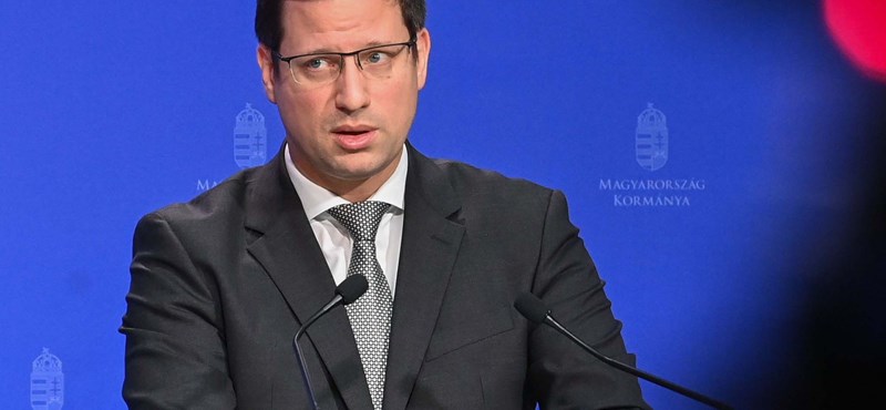 Gulyás Gergely a karmelita körüli tüntetésekről: "Szerintem profi és kifogástalan volt a rendőri fellépés"