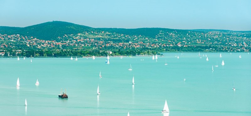 Belefulladt a Balatonba Siófokon egy 21 éves fiú
