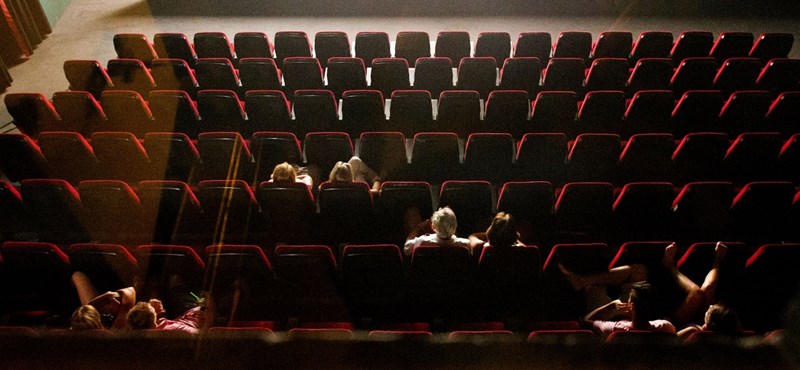 Ezt a tesztet ki kell próbálnotok: felismeritek a filmeket plakátjuk egy részletéből?