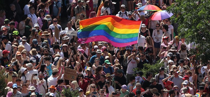 Pride, egyetemi pluszpontok, pedagógusok teljesítményértékelése, kutatóintézetek elcsatolása – ezek történtek a héten