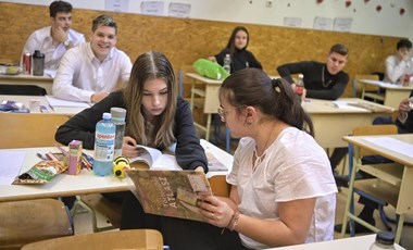 „A rövid feladatok nehezebbek voltak, az esszékkel viszont nincs baj” - töritanárral beszéltünk a töriérettségiről