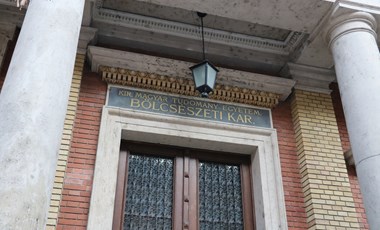 Egyetemi felvételi 2025: hány pont lehet elég a pszichológiára?