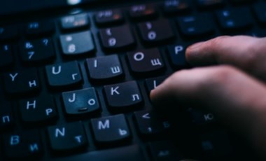 Árpád motorkocsi, sebességmérő és sütemények – ilyen feladatokat kaptak a középszintű digitális kultúra érettségin 