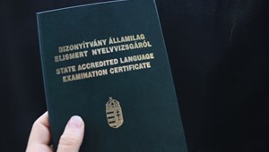 Már nyelvvizsga-bizonyítvány sem kell ahhoz, hogy valakiből nyelvoktató lehessen 