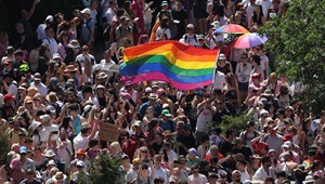 Pride, egyetemi pluszpontok, pedagógusok teljesítményértékelése, kutatóintézetek elcsatolása – ezek történtek a héten